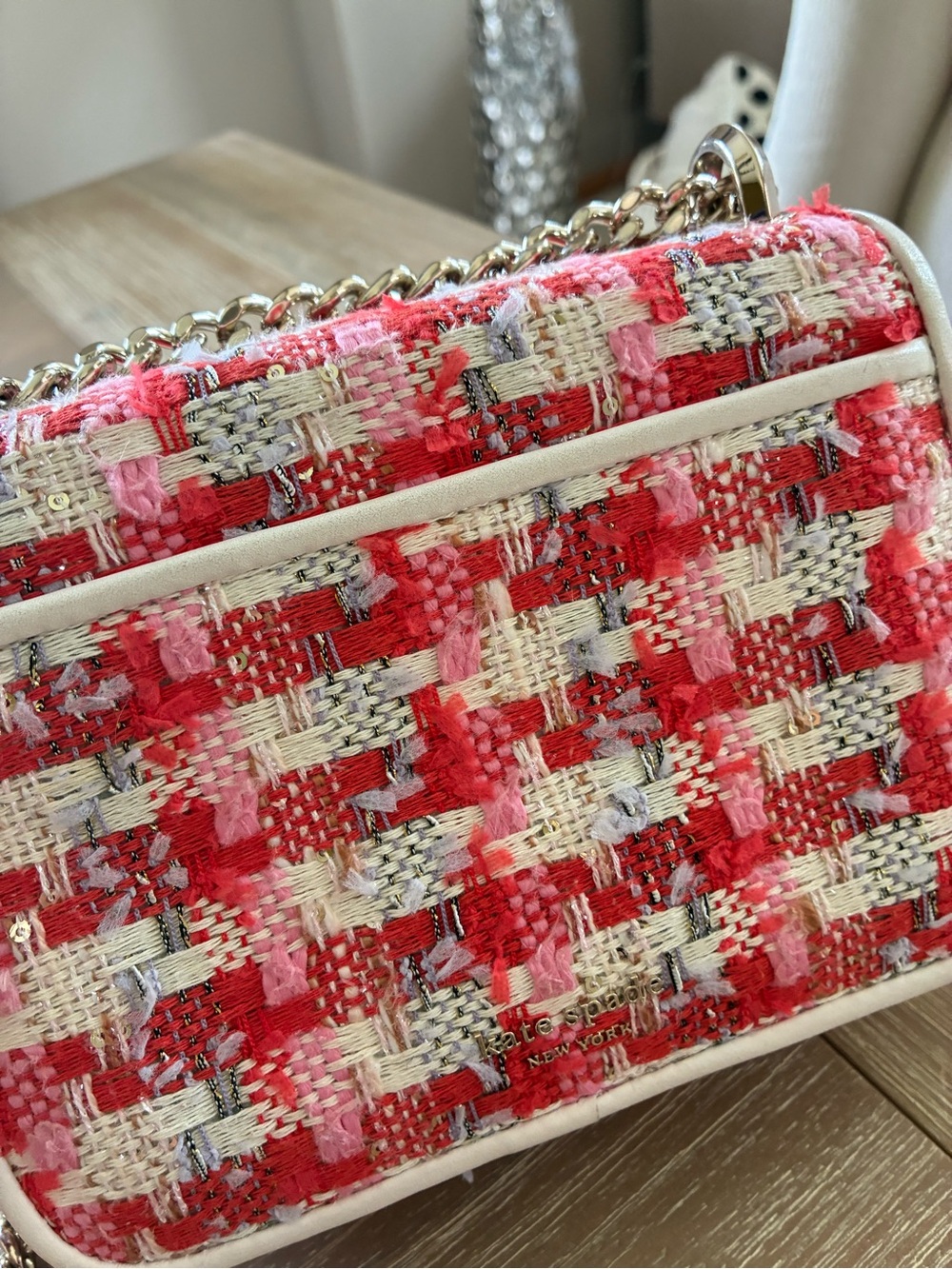 NEW, GORGEOUS KATE SPADE BAG! The heart turns to open! ♠️♠️ - Picture 13 of 14